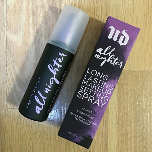 Urban Decay all nighter spray brand new